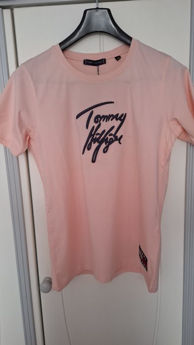 Tricou roz de dama