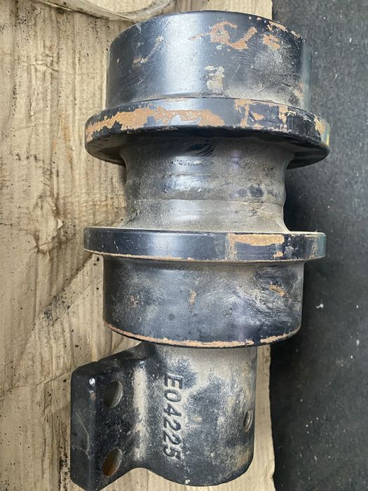 Продам поддерживающие катки