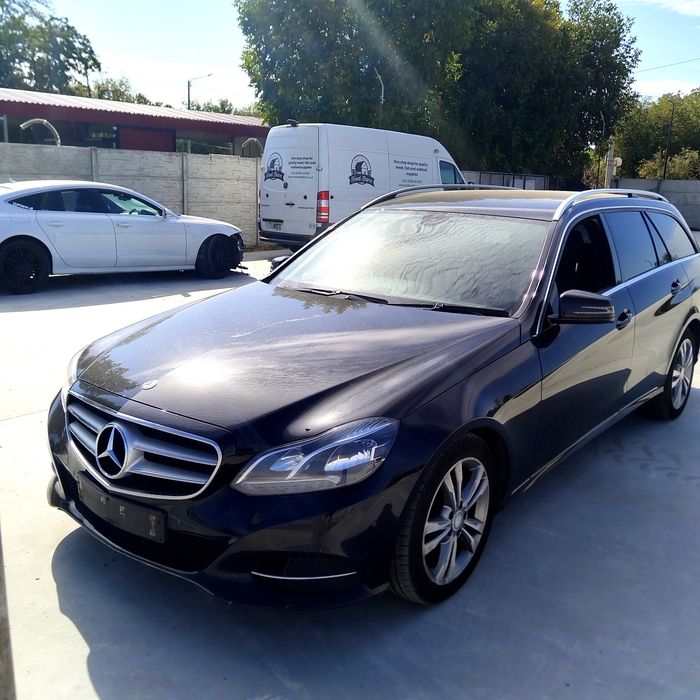 Far/faruri stanga/dreapta Mercedes E-Class w212 Facelift an 2013-2017