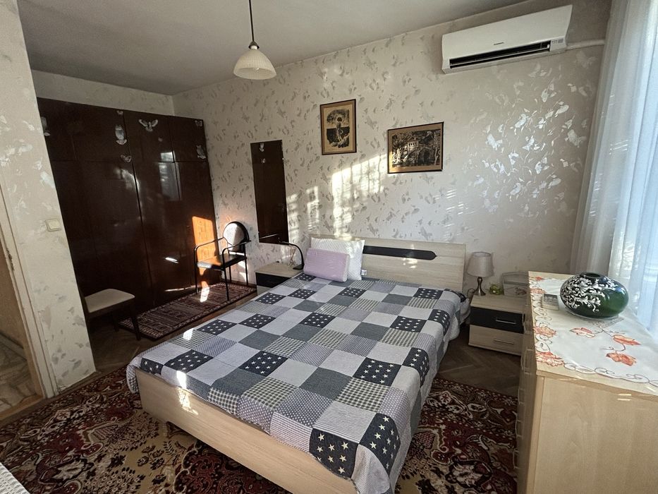 Дава се под наем Тристаен апартамент в София, Редута - 120 кв.м за 600 € - Снимка #1