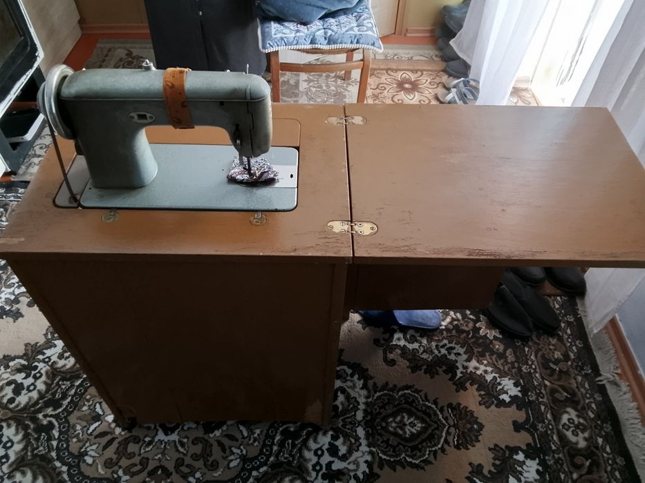 Швейная машинка рабочея