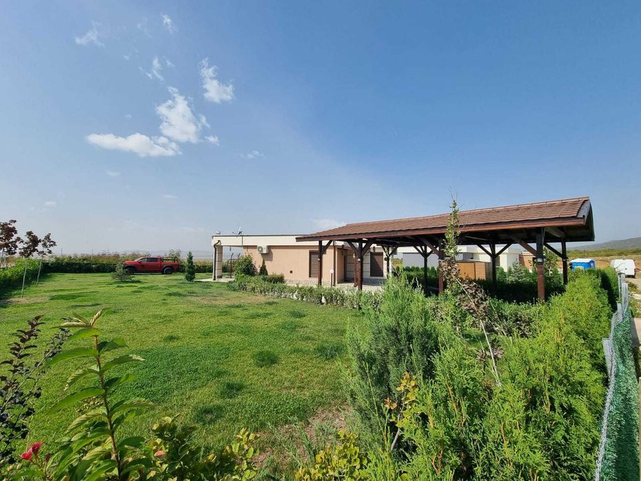 Продава се Къща в с. Кошарица, Област Бургас - 131 кв.м за 1222 €/кв.м - Снимка #1