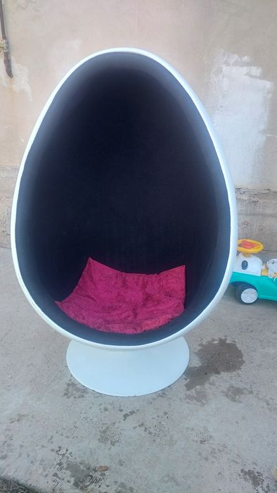 Кресло яйцо [жұмыртқа]