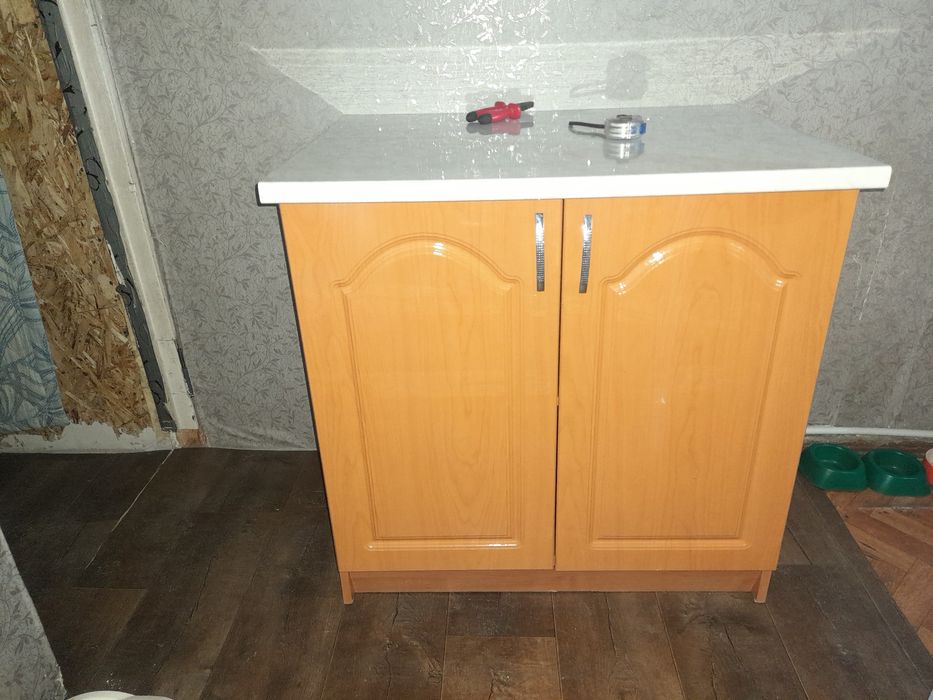 Продам вытяжку .