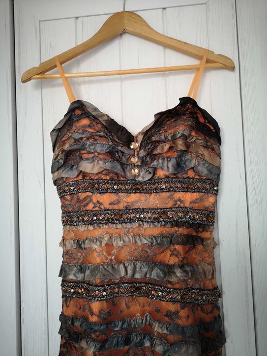 Vând rochii de gala, modele unicat