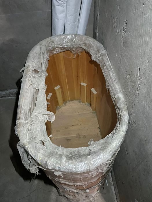 Купель новая с лестницей и сиденьем