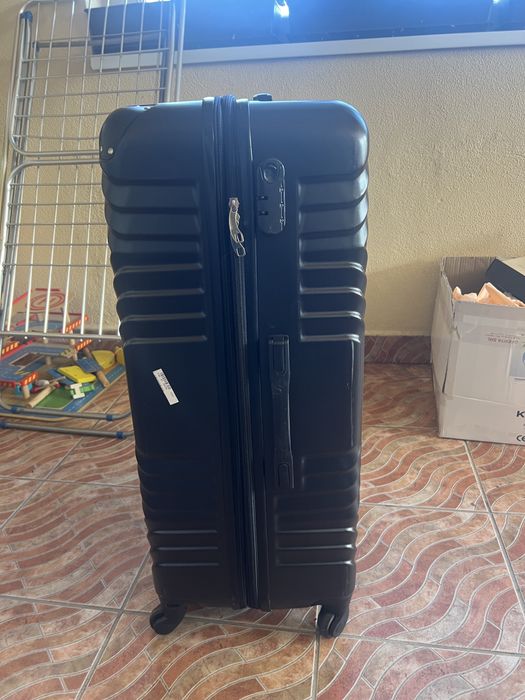 Troler Valiza Mare 75 cm 100 litri