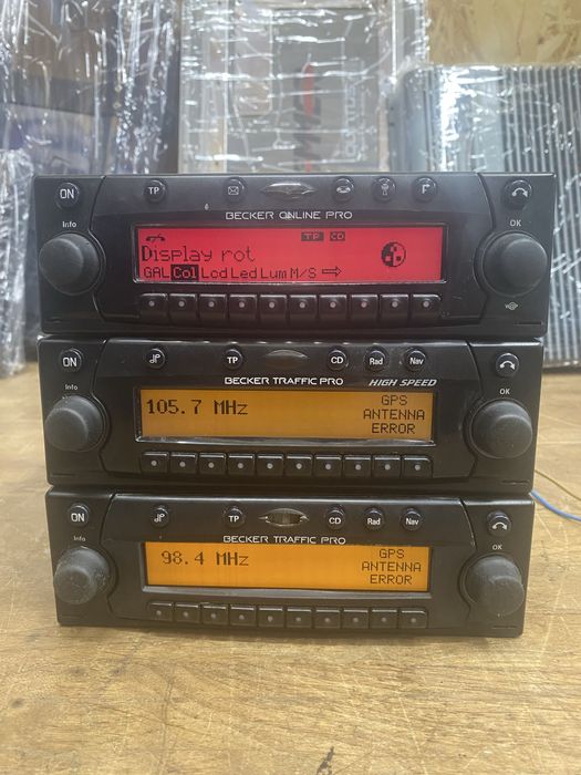 Cd player auto Becker Traffic Pro -doua culori Merc-Audi