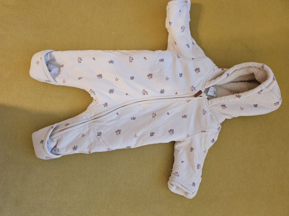 Combinezon textil fetita, imblanit, marimea 50