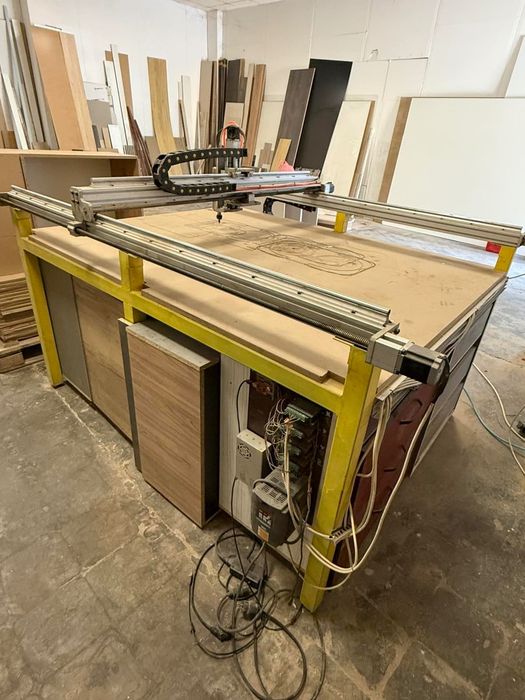 Cnc рутер фрезоване