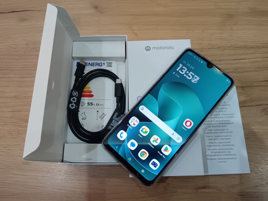 Мобилен телефон Motorola Moto G06