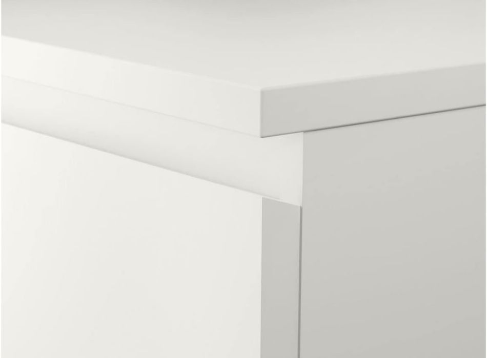 Нощно бяло шкафче Vicco 6029