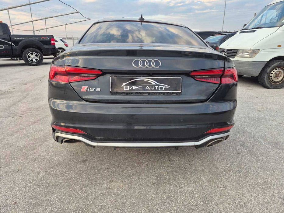 AUDI A5-на части