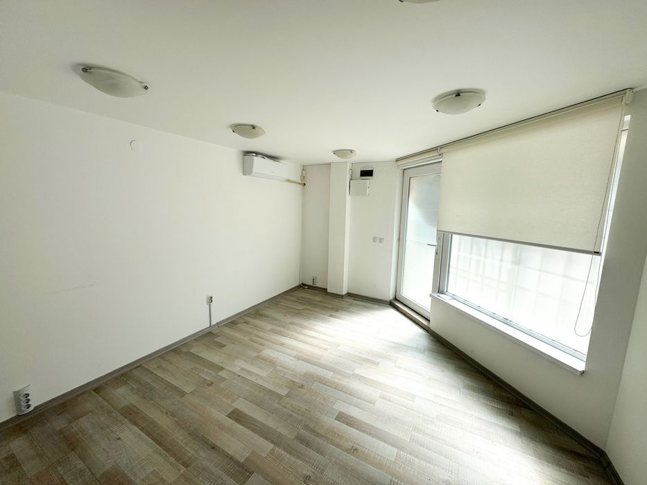 Продава се Едностаен апартамент в Пловдив, Съдийски - 27 кв.м за 1771 €/кв.м - Снимка #2