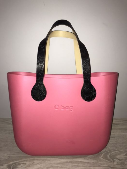 Голяма чанта Obag  купена от Италия.