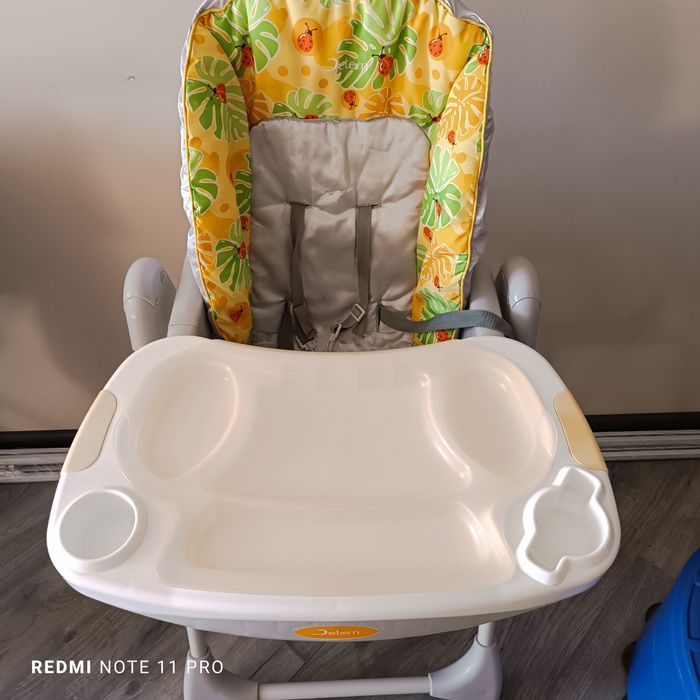 Столик для кормления