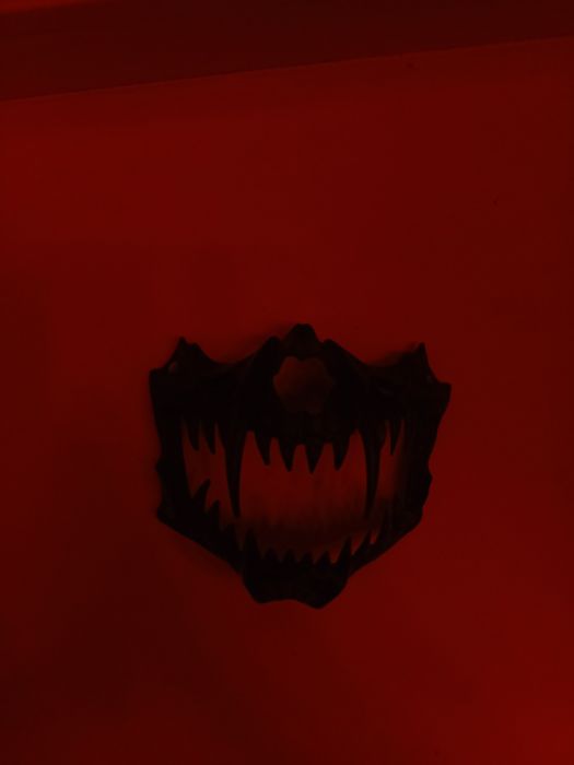 Пластиковые маски/для интерьера