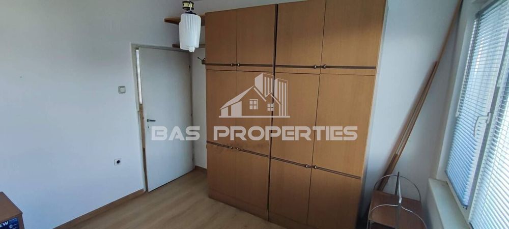 2-стаен в София-Оборище площ 65