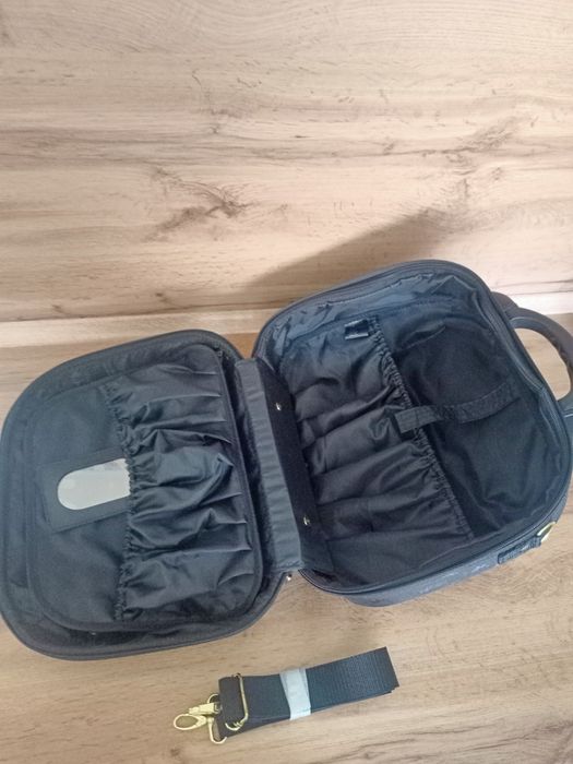 Продается Бьюти-кейс