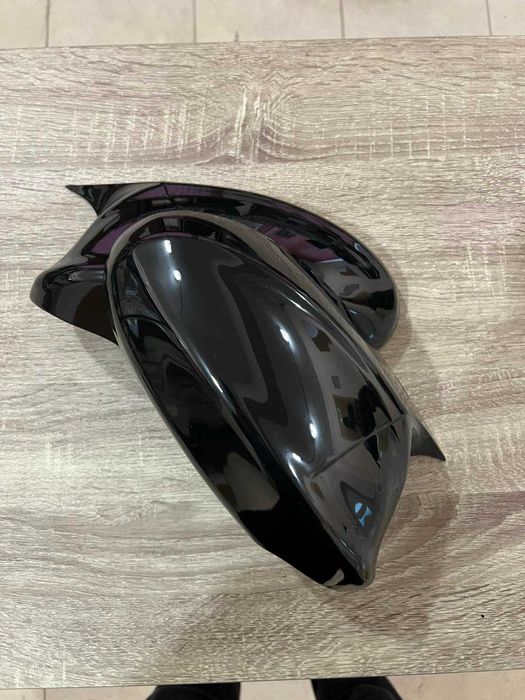 Капаци за огледала Батман дизайн за BMW 3 E90 2004 до 2008 преди фейс