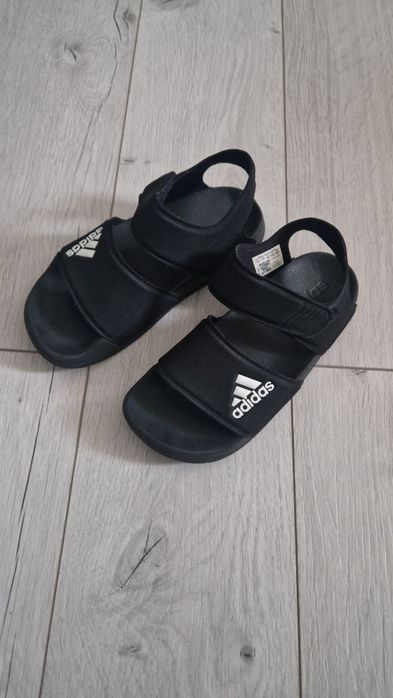 Оригинални сандали Adidas