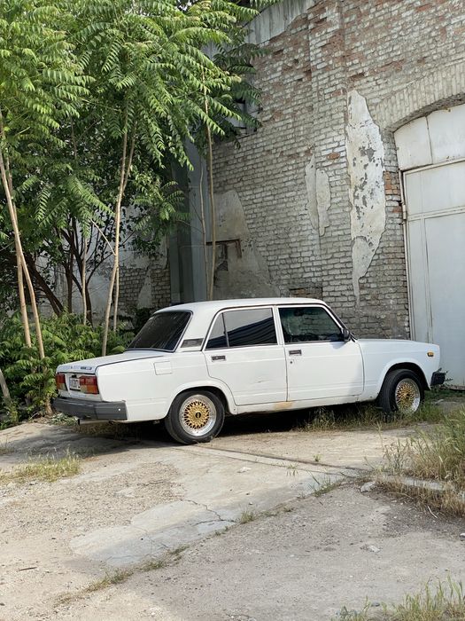 Lada 2107 semerka
