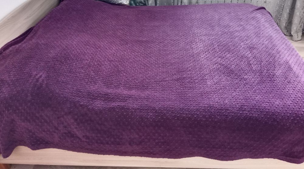 Продам кровать 180*200