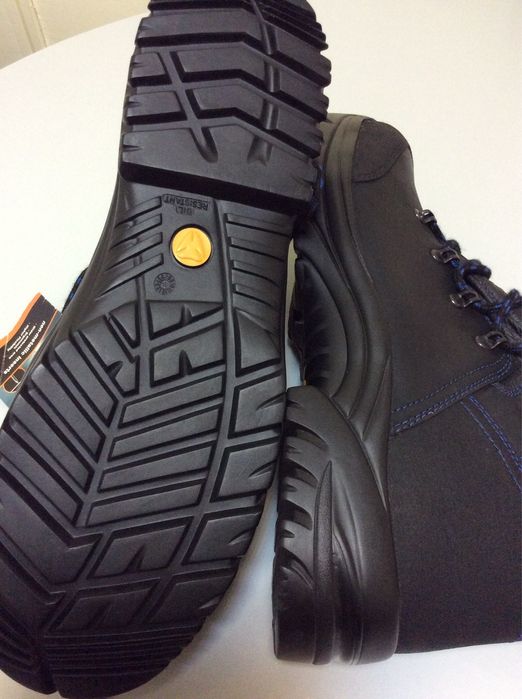 Max Guard bocanci profesionali