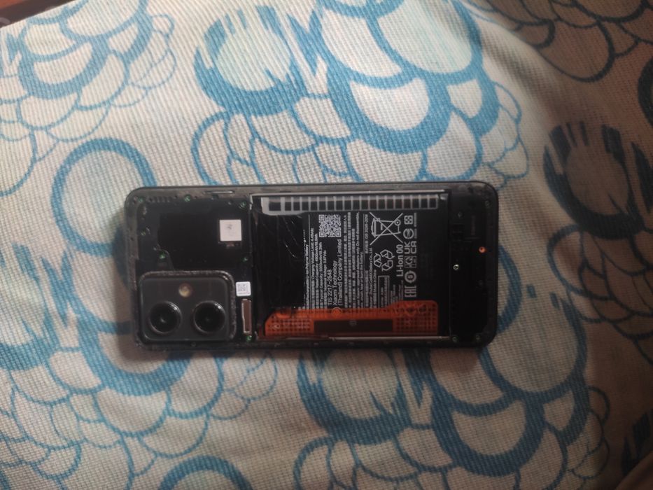 Продам редми ноут 12 5G