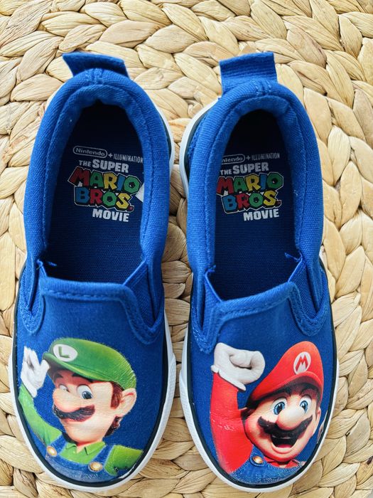 H&M Nintendo пантофи/маратонки 25н Super Mario The Movie
