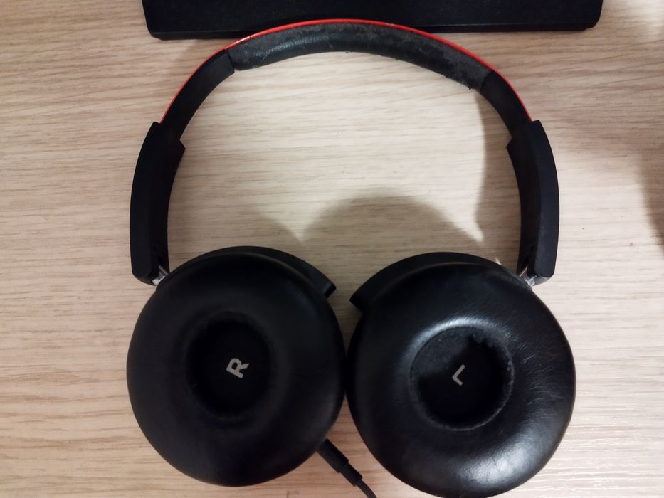 Слушалки AKG Y50