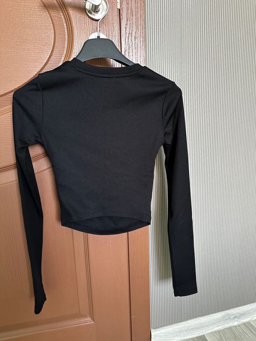 Нов дамски топ от Bershka