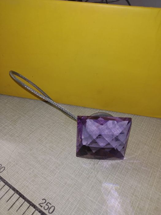 Магниты для штор.