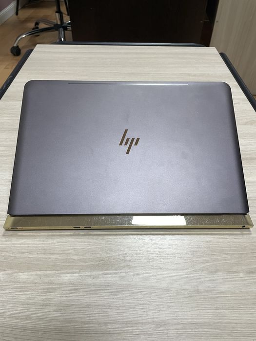 Ноутбук HP Spectre 13-v103ur