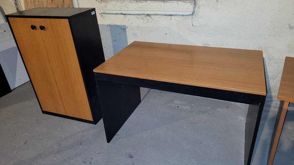 Промоция на офис столове, канапета и маси