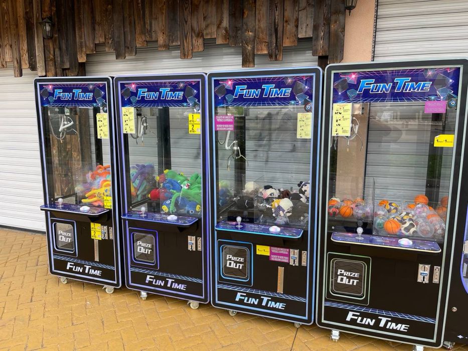 Машина за играчки Pink Date , Кранче