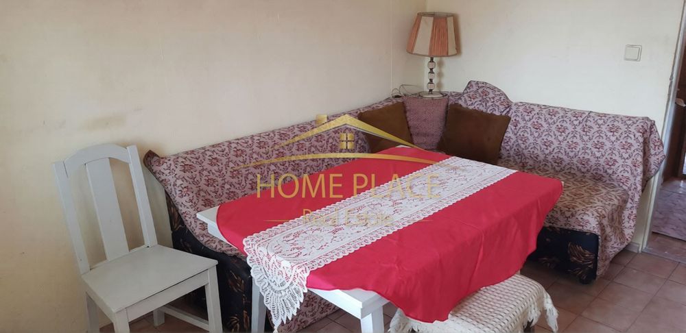 Продава се Четиристаен апартамент в Варна, Автогара - 100 кв.м за 1051 €/кв.м - Снимка #1