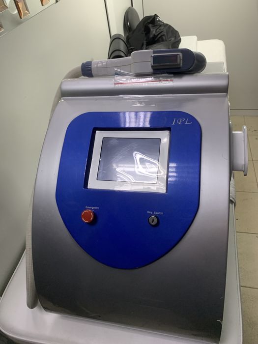 Машина за фотоепилация IPL