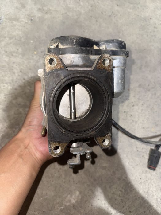 Мерседес Е200 E220 зослонка