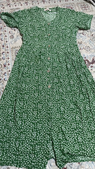 Продам платье за 2000