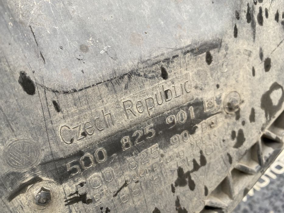 Scut motor Audi A3 an 2012-2020