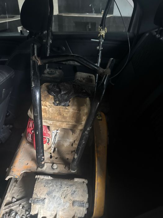 Продаю выбра плита трамбовка с120