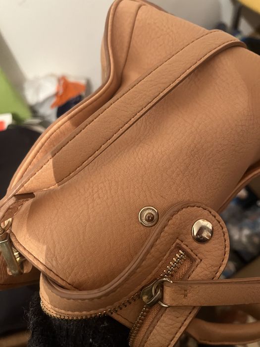 Poseta Mango utilizata