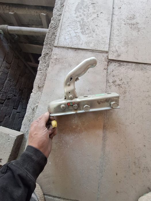 Сцепная головка продаются