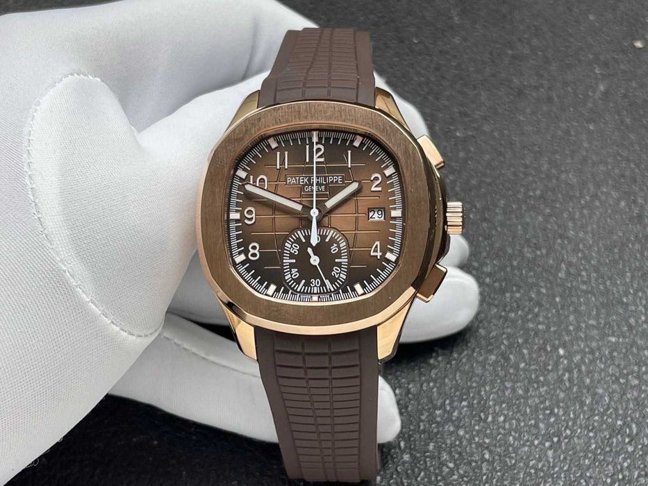 patek philippe aquanaut chrono колекция