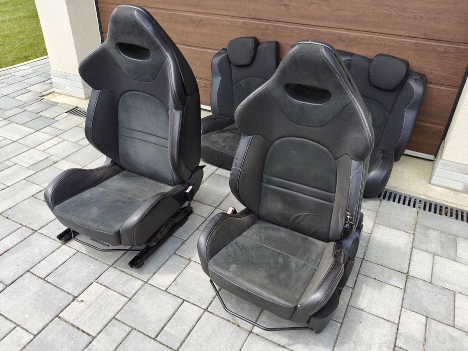 Interior / scaune sport si bancheta Peugeot 207 RC sau 208 GTI.