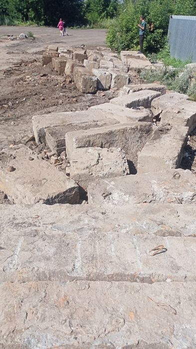 Продам блоки фундаментные