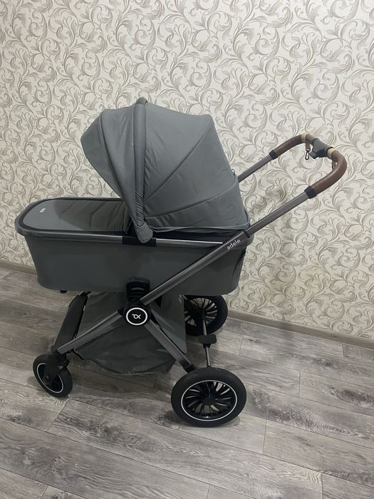 Коляска Tomix adele 2 в 1, торг