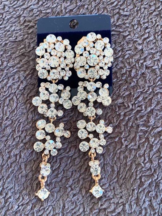 Красиви нови дамски обици-5