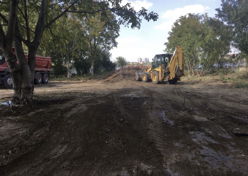 Evacuare Moloz , Excavatii , Defrisari-Decopertari , Demolari